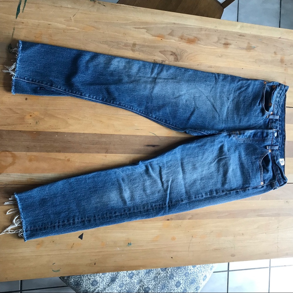 Levi’s Buttonfly Hi-rise Jeans